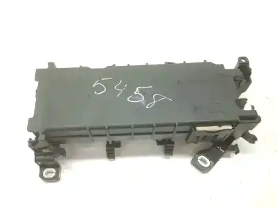 Peça sobressalente para automóvel em segunda mão caixa de fusíveis e relés por mercedes-benz clase cla (w117) 2.1 cdi cat referências oem iam a2465400040  a2465400040