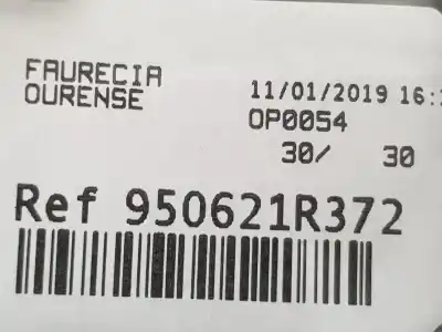 Автозапчастина б/у центральний подлокник для renault captur i (j5_, h5_) 1.3 tce 130 (j5nj j5ne) посилання на oem iam 969179165r  689213920r