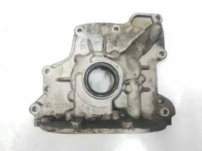 Recambio de automóvil de segunda mano de BOMBA ACEITE para VOLKSWAGEN POLO (6R1)  referencias OEM IAM 036115105D 036115105D 