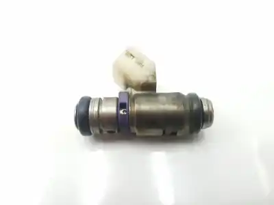 Pezzo di ricambio per auto di seconda mano INIETTORE per VOLKSWAGEN POLO V (6R1, 6C1)  Riferimenti OEM IAM 036906031AH  036906031AH