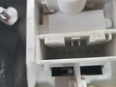 Second-hand car spare part right tailgate light for bmw 3 compact (e46) 318 ti oem iam references 63136924950  6927764