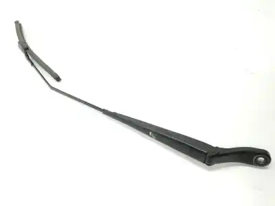 Автозапчастина б/у передній правий річок склоочисника для renault twingo ii (cn0_) 1.2 16v (cn04, cn0a, cn0b) посилання на oem iam 7701064037