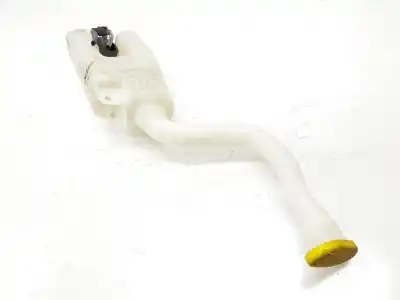 Second-hand car spare part windscreen washer bottle for renault twingo ii (cn0_) 1.2 16v (cn04, cn0a, cn0b) oem iam references 8200619096  8200619096