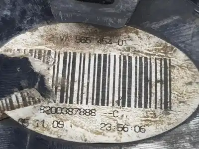 Second-hand car spare part left tailgate light for renault twingo ii (cn0_) 1.2 16v (cn04, cn0a, cn0b) oem iam references 8200387888  8200387888