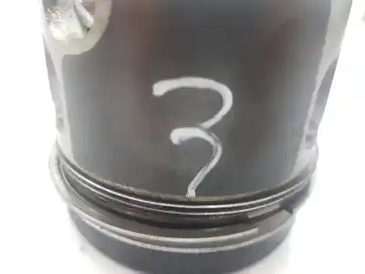 Second-hand car spare part piston for audi a3 (8p1) 2.0 tdi 16v oem iam references 03g107065j