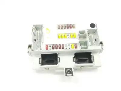 Gebrauchtes Autoersatzteil RELAIS SICHERUNGSKASTEN Multifunktionsrelais zum FIAT 500 L (330)  OEM-IAM-Referenzen 52057695  52057695