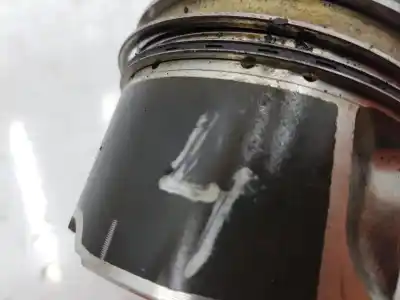 Tweedehands auto-onderdeel zuiger voor toyota avensis 2.0 d-4d oem iam-referenties 131010r070