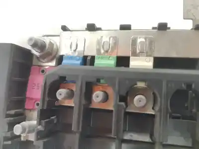 Second-hand car spare part fuse box unit for clase c clase a 2.1 cdi oem iam references a0035422319  a0035422319