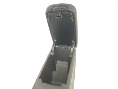 Автозапчастина б/у центральний подлокник для clase c clase a 2.1 cdi посилання на oem iam a1766801350  a2466801419