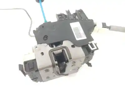 Автозапчасти б/у замок задней левой двери за clase c clase a 2.1 cdi ссылки oem iam a2047302735  a2047302735