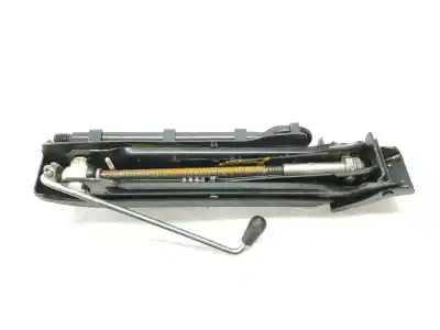 Pièce détachée automobile d'occasion cric hydraulique pour volkswagen t6.1 transporter furgón 2.0 tdi références oem iam 7e0011031h 7e0807401 