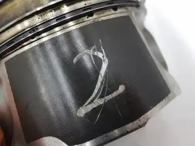 İkinci el araba yedek parçası piston için toyota verso 2.0 d-4d oem iam referansları 131010r090
