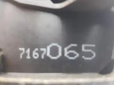 Second-hand car spare part left front door lock for bmw x3 (e83) 2.0 d oem iam references 51217167065  7167065