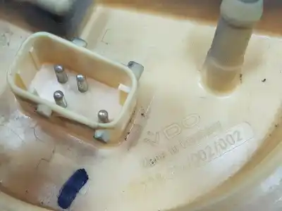 Peça sobressalente para automóvel em segunda mão bomba de combustivel por bmw 3 (e46) 320 d referências oem iam 16146768488  6768488