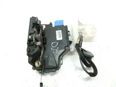 Автозапчастина б/у замок передніх дверей лівий для volkswagen caddy ka/kb (2c) 1.6 tdi посилання на oem iam 3d1837015ap  3d1837015ap