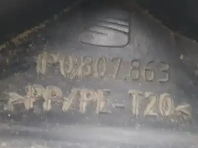 Second-hand car spare part bumper bracket for seat leon (1p1) 2.0 tfsi oem iam references 1p0807864  1p0807863