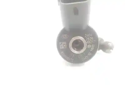 Second-hand car spare part injector for renault trafic combi (ab 4.01) 1.9 diesel oem iam references 8200100272  8200100272