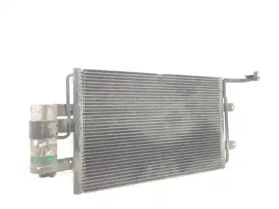 Recambio de automóvil de segunda mano de condensador / radiador aire acondicionado para volkswagen golf iv berlina (1j1) 1.9 tdi referencias oem iam 1j0820411d 1j0820411d 