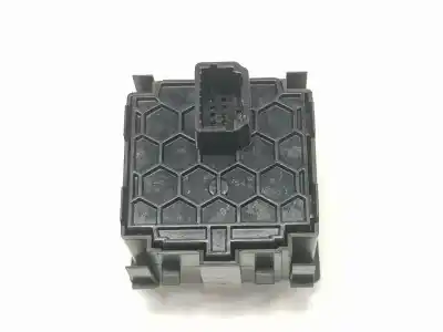 Pezzo di ricambio per auto di seconda mano interruttore per renault captur 1.2 tce energy riferimenti oem iam 251900567r  251900567r