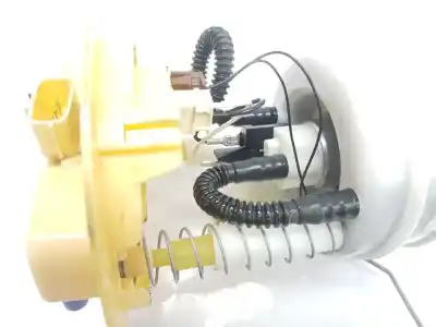 Second-hand car spare part fuel pump for renault captur 1.2 tce energy oem iam references 172021485r  172021485r