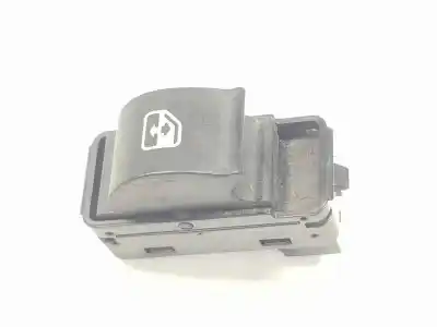 Second-hand car spare part right front power window switch for iveco daily furgón 2.3 diesel oem iam references 5801511730  5801511730