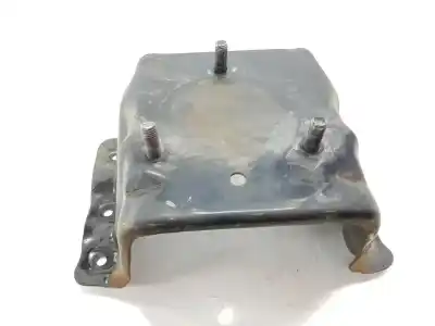 Автозапчастина б/у опора запасного колеса для mitsubishi galloper (jk-01) 2.5 td intercooler посилання на oem iam mb275213a  mb275213a