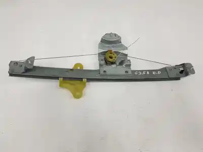 Peça sobressalente para automóvel em segunda mão elevador de vidros dianteiro direito por renault clio iv 1.2 tce energy referências oem iam 807205569r