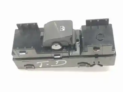 Peça sobressalente para automóvel em segunda mão botão / interruptor elevador vidro traseiro direito por hyundai i30 fastback 2.0 tgdi cat referências oem iam 93581g3010