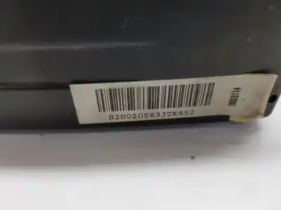 Second-hand car spare part audio system / radio cd for renault espace iv (jk0/1_) 2.2 dci (jk0h) oem iam references 8200205833  8200205833