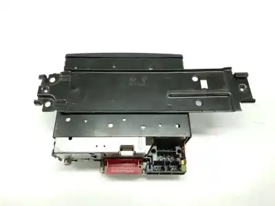 Second-hand car spare part audio system / radio cd for renault espace iv (jk0/1_) 2.2 dci (jk0h) oem iam references 8200205833  8200205833