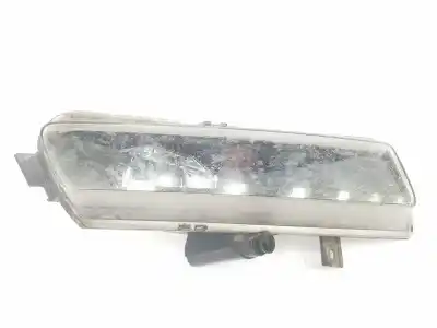 Peça sobressalente para automóvel em segunda mão farol / projetor de nevoeiro direito por bmw serie 1 cabrio (e88) 2.0 turbodiesel cat referências oem iam 63177164856