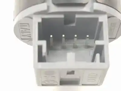 Second-hand car spare part start/stop button for seat ibiza 1.0 tsi oem iam references 575959839a