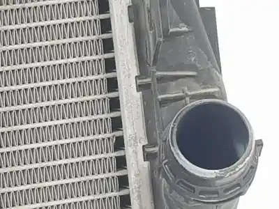 Peça sobressalente para automóvel em segunda mão radiador de água por bmw serie 1 cabrio (e88) 2.0 turbodiesel cat referências oem iam 17117788903