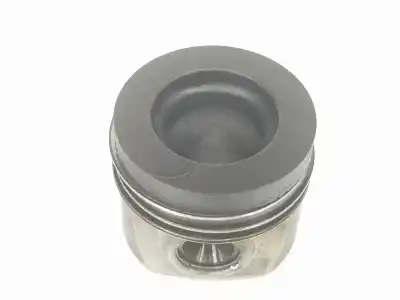 Second-hand car spare part piston for audi a3 sportback (8pa) 1.6 tdi oem iam references 03l107065j
