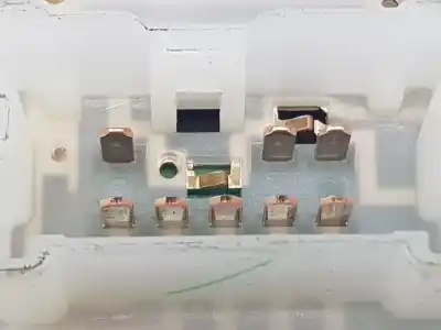 Автозапчасти б/у выключатель переднего правого окна за nissan qashqai (j11) 1.6 cat 163 cv / 120 kw ссылки oem iam 25411hv00a  25411hv00a