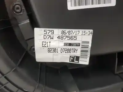 Автозапчасти б/у обивка левой передней двери за hyundai tucson (tl, tle) 1.6 gdi ссылки oem iam 82301d7200try  82307d7020try