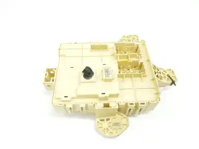 Pièce détachée automobile d'occasion boîtes à fusibles pour kia sorento 2.2 crdi références oem iam 91950c5510 91950c5510 