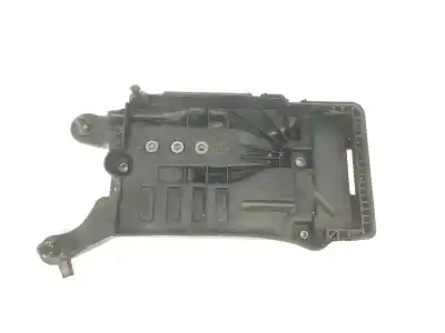 Автозапчастина б/у середній для seat ibiza 1. tgi ecofuel посилання на oem iam 2q0915331