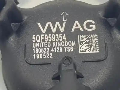 Peça sobressalente para automóvel em segunda mão sensor por seat ibiza 1. tgi ecofuel referências oem iam 5qf959354  5qf959354
