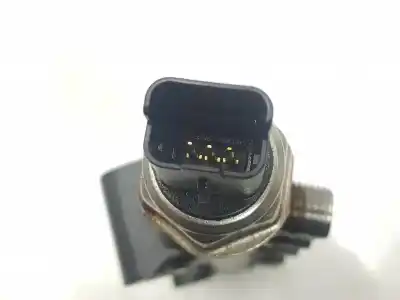 Second-hand car spare part distributor pipe for peugeot 308 access oem iam references 1570q4  1570q4