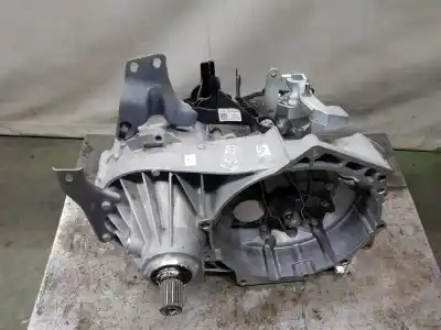Second-hand car spare part gearbox for volkswagen t6.1 transporter furgón 2.0 tdi oem iam references udy