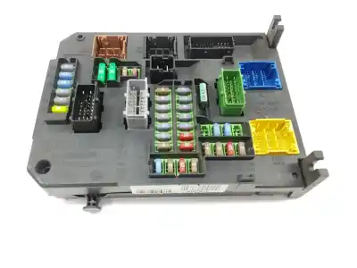 Second-hand car spare part fuse box unit for citroen c4 picasso ii 1.6 bluehdi 120 oem iam references 9806687980