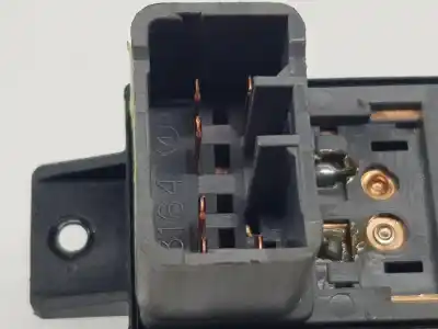 Second-hand car spare part rear left power window switch for ssangyong korando 2.0 td oem iam references 202006279  202006279