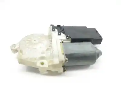 Peça sobressalente para automóvel em segunda mão motor elevador vidro dianteiro esquerdo por seat toledo ii (1m2) 1.9 tdi referências oem iam 1j1959801c  1j1959801c Peça sobressalente para automóvel em segunda mão motor elevador vidro dianteiro esquerdo por seat toledo ii (1m2) 1.9 tdi referências oem iam 1j1959801c  1j1959801c
