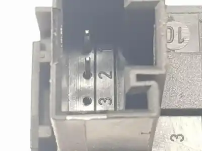 Peça sobressalente para automóvel em segunda mão botão / interruptor elevador vidro traseiro esquerdo por volkswagen touareg 3.0 v6 tdi dpf referências oem iam 7l6959855c