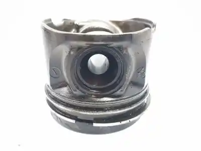Second-hand car spare part piston for bmw x3 (e83) 3.0 d oem iam references 11257792745  7792745