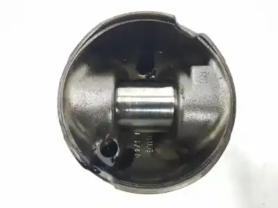 Second-hand car spare part piston for bmw x3 (e83) 3.0 d oem iam references 11257792745  7792745