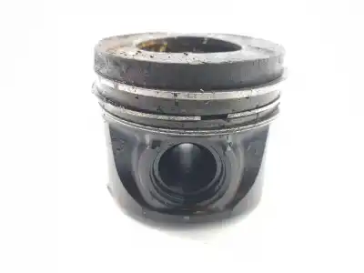 Second-hand car spare part piston for bmw x3 (e83) 3.0 d oem iam references 11257792745  7792745