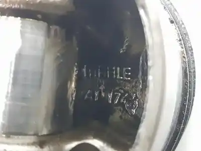 Second-hand car spare part piston for bmw x3 (e83) 3.0 d oem iam references 11257792745  7792745