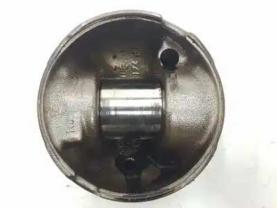 Second-hand car spare part piston for bmw x3 (e83) 3.0 d oem iam references 11257792745  7792745